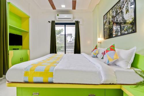 Hostal Oyo Home 60336 Elegant Stay Baner