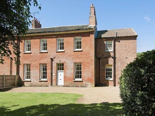 The Old Butlers Hse