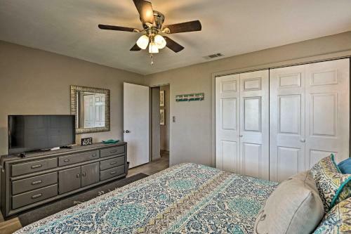 Coastal Bungalow 2 Blocks To Ormond Beach!