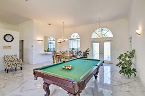 Riverfront Southwest Ranches Home With Hot Tub!