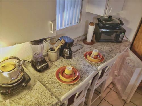 Apartamento Cozy Queen Bed Studio Near Dolphin Mall-fiu