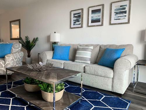 Beach Apartment At Condo-hotel