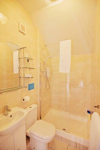Hostal Broncoed Uchaf Country Guest House