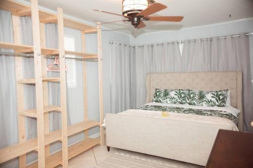 Charming Home With Hot Tub, Minutes From The Beach