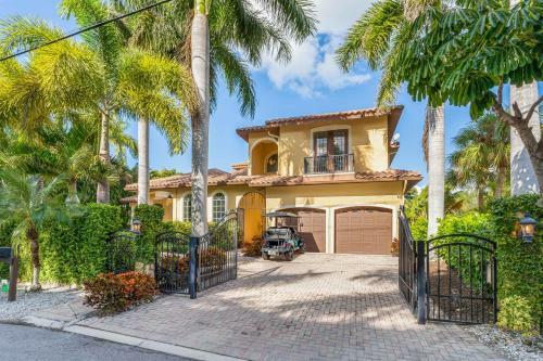 Villa Buena Vida; By Beachside Management