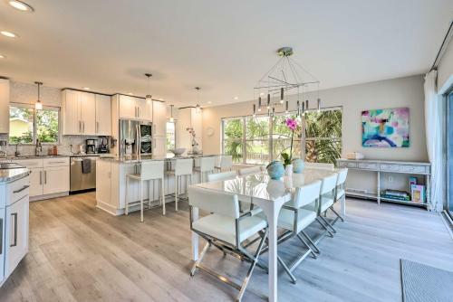 Waterfront Sarasota Estate Dock And Boat Lift!