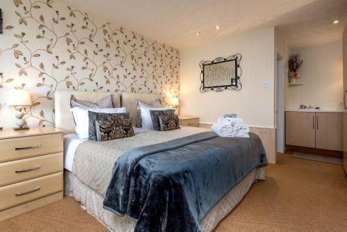 Hostal Estuary Lodge Hotel And Restaurant