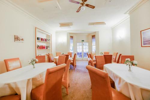 Kings Hotel