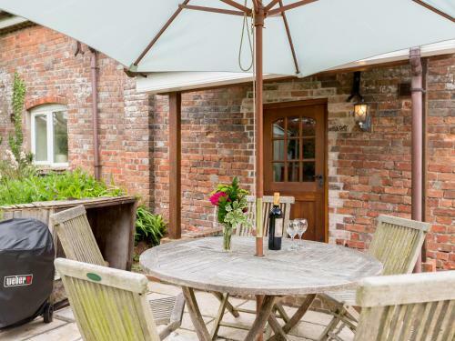 Coach House