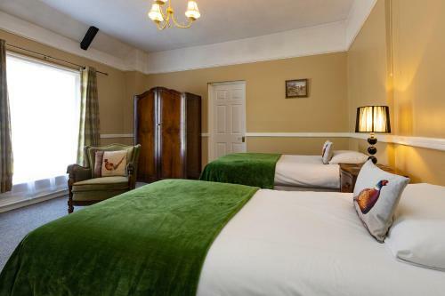 George Hotel
