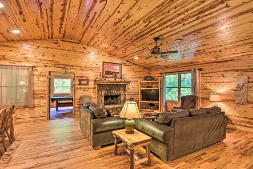 The Mountain Laurel Sautee Mountain Retreat