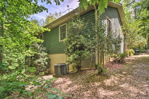 The Mountain Laurel Sautee Mountain Retreat