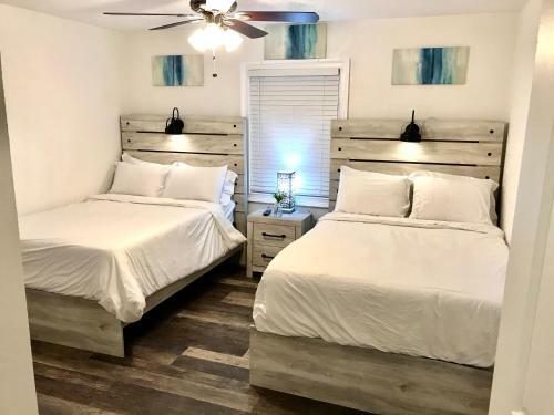 Apartamento #1 St.pete Beach Unit*walk To Bars, Beaches, Restaurants And More.