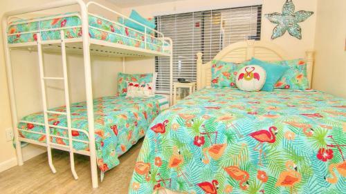 Caprice Resort By Teeming Vacation Rentals