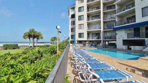 Caprice Resort By Teeming Vacation Rentals