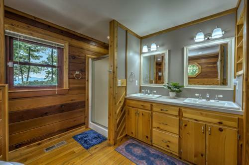 Blue Cabin In The Sky By Escape To Blue Ridge