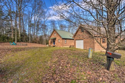 Woodsy Blue Ridge Retreat, 3 Mi To Downtown!