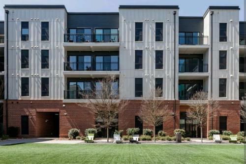 Cozy & Modern Apartment In Midtown Atlanta