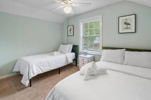 Gathering Gable-5 Bdrm Sleeps 10 - 10 Min To Downtwn