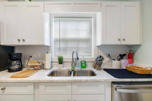 Gathering Gable-5 Bdrm Sleeps 10 - 10 Min To Downtwn