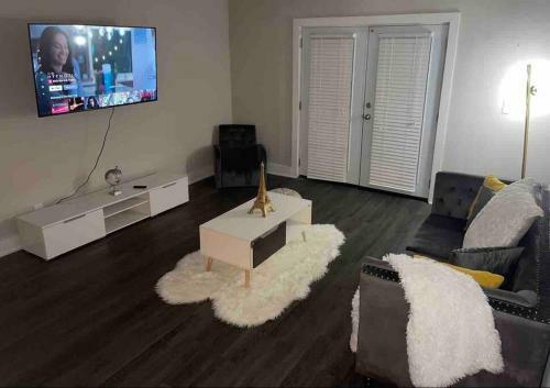 Apartamento Lovely 2b/2b 10mins To Lenox & Perimeter Mall+wifi