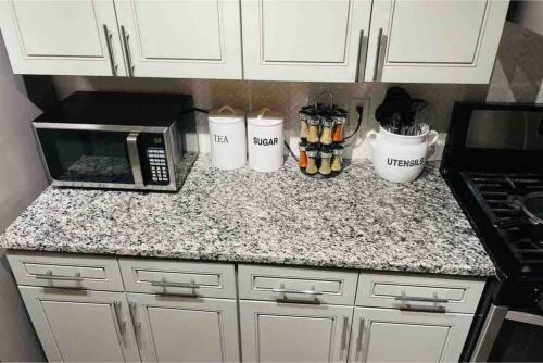 Apartamento Lovely 2b/2b 10mins To Lenox & Perimeter Mall+wifi