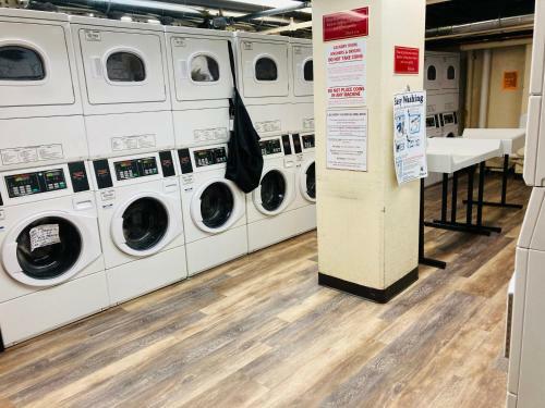 Modern Cozy Atlanta Downtown Condo L Sleeps 4