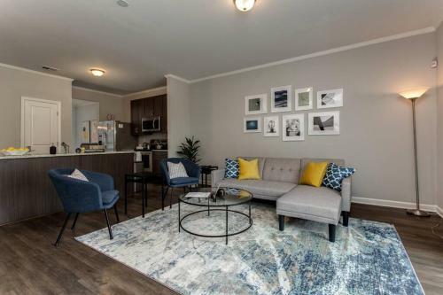 Beautiful Decor New Construction Near Airport 5min