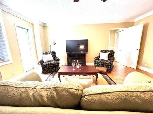 Apartamento Charming Condo Downtown. Next To Americasmart. 3n