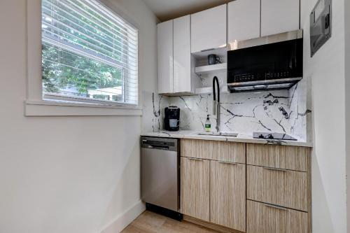 Apartamento Studio2zero Peaceful Off Peachtree Modern Studio