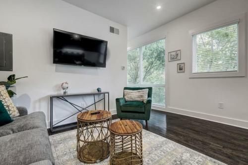 Apartamento Studio9forty 1br Midtown Oasis