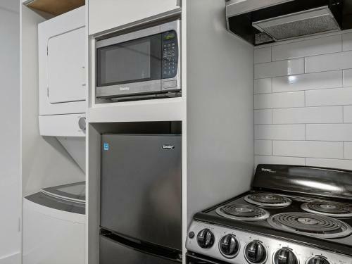 Apartamento Classic Studio With Queen Bed, City Walkable!