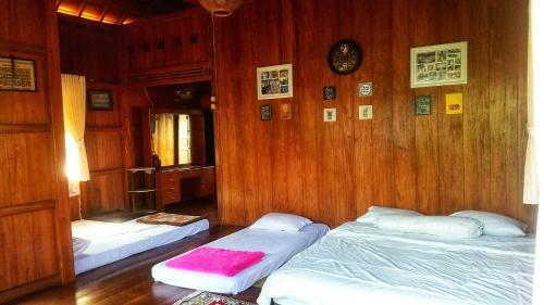 Lodge Oemah Kajoe Lembang