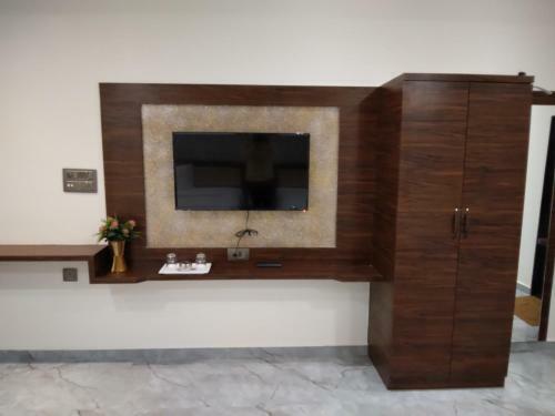 Hotel Riverfront, Somnath