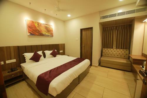 Apartamento Hotel Sri Mamatha Inn