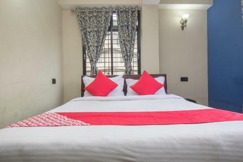 Oyo 27898 Hotel Isita International
