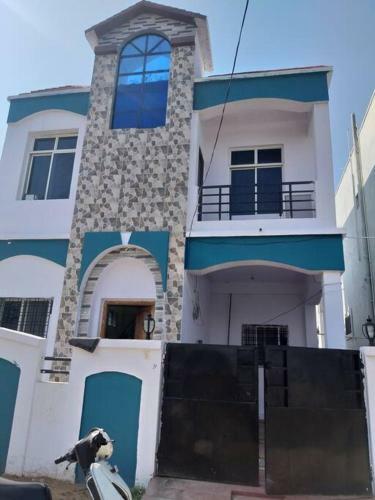 Villa Empire Mansion New Airport Road