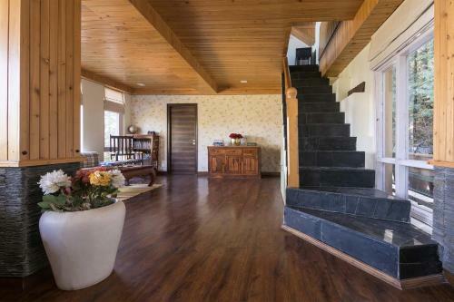 Villa Stayvista At The Corner House