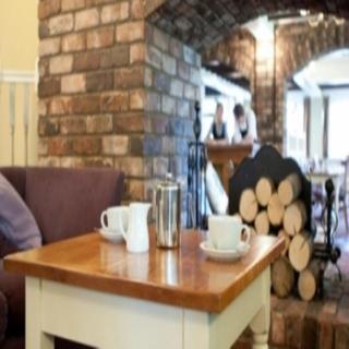 Moreton Park Hotel