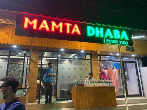 Hotel Young Mamta