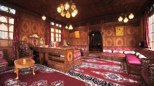 Hotel Meena Group Houseboats