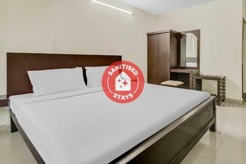 Hotel Oyo 87104 Kalapurackal Residency