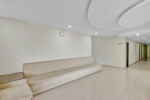 Hotel Oyo 87104 Kalapurackal Residency