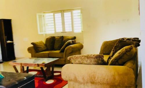 Happy Home Tiru