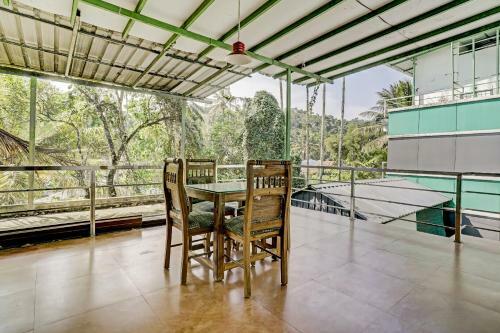 Hostal Oyo Home 79271 Luxurious Stay Spice Valley