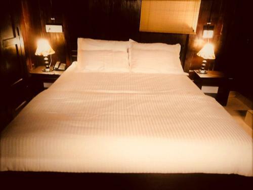 Bed & Breakfast Avalon Grove