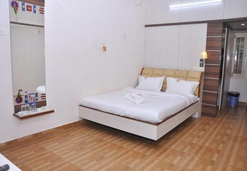 Hotel Sai Ramana Estate