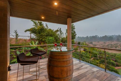 Villa Saffronstays Whispering Windmill