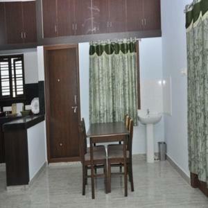 Hostal Pickurstay Maanas Homestay