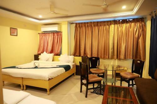 Hotel Sravanthy Inn